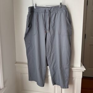 Grey St. John's Bay Capri Pants